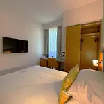 Voco & Congressi By Ihg 4* Parma