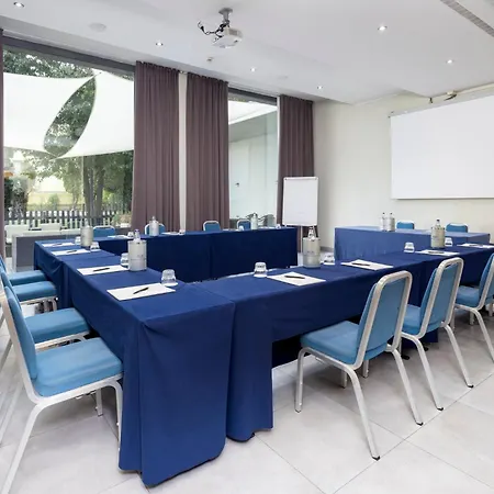 מלון Voco & Congressi By Ihg