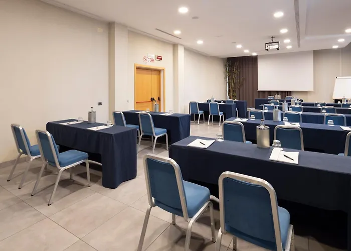 Voco & Congressi By Ihg מלון