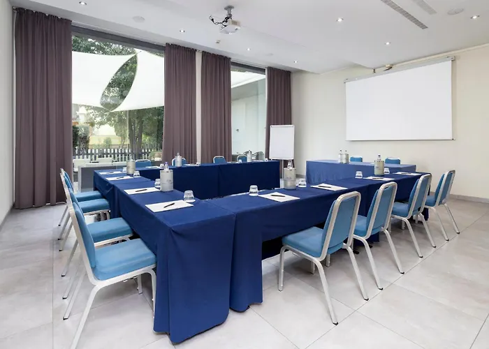 מלון Voco & Congressi By Ihg