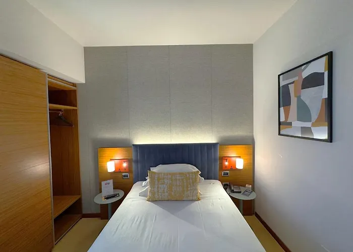 Hotel Voco & Congressi By Ihg Parme