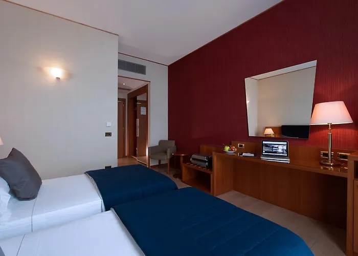 Voco & Congressi By Ihg Parma