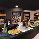 Voco & Congressi By Ihg パルマ