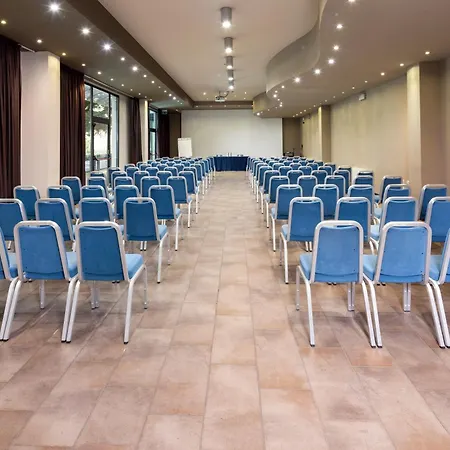 Voco Parma & Congressi By Ihg Otel 4*