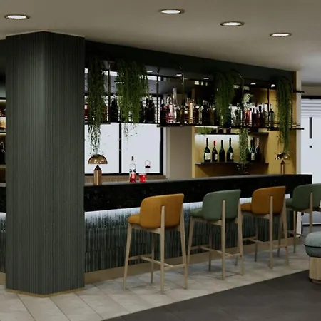 Voco & Congressi By Ihg Парма