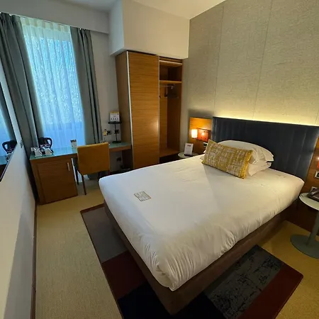Voco & Congressi By Ihg ホテル