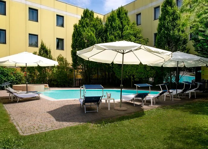 Otel Voco Parma & Congressi By Ihg 4*